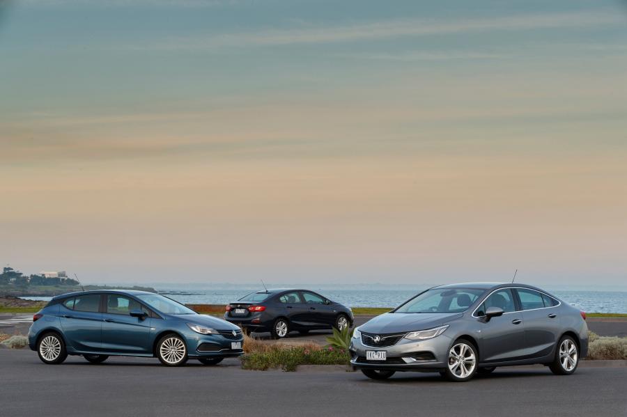  Holden Astra Sedan 2017 года  (фото 41 из 42)